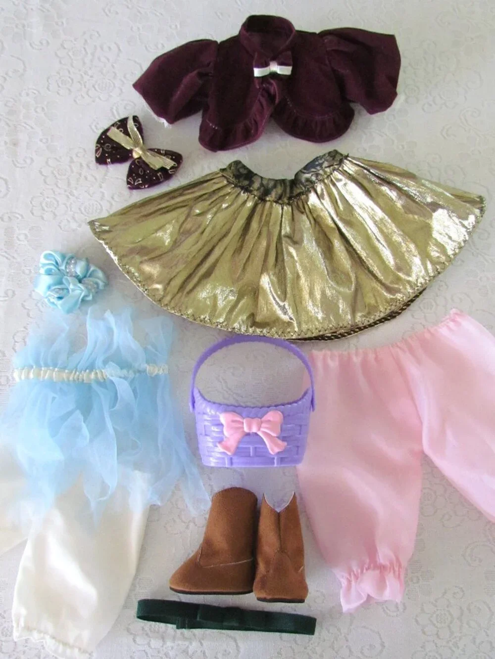 DOLL CLOTHES LOT w BOOTS, FITS 18
